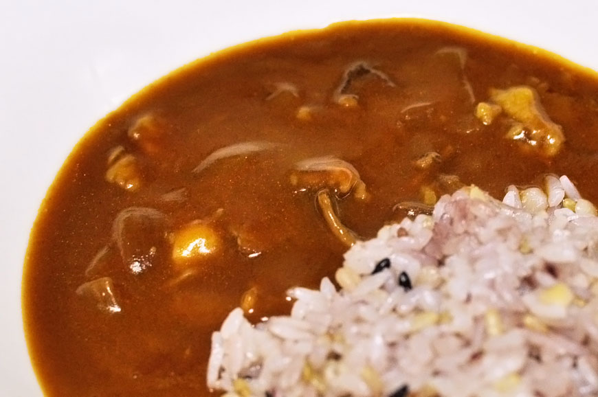 トマトの酸味が効いたハヤシライス