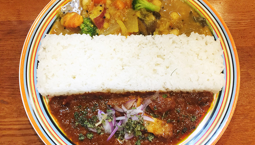 素材の旨味を引き立てる程よいスパイス感が非常に美味しいスパイスカレー。京都カレー製作所カリル