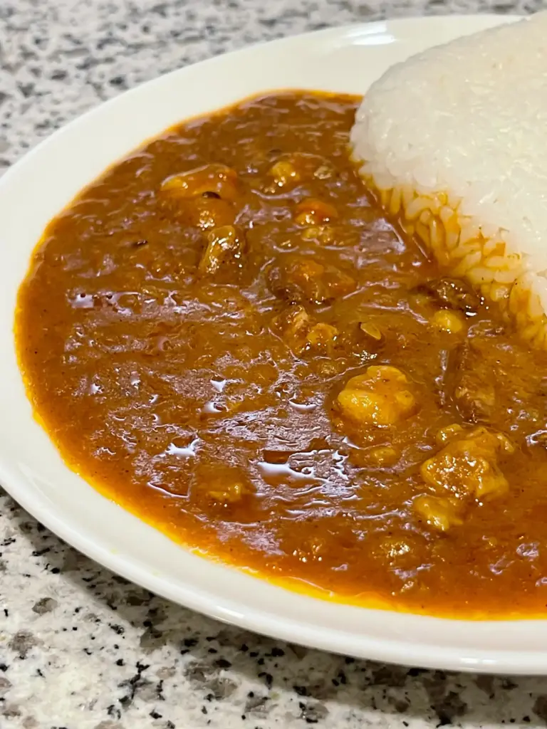 十勝牛ビーフカレー 盛り付け例